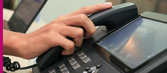 Illustration téléphonie, page Informatique et Télécom